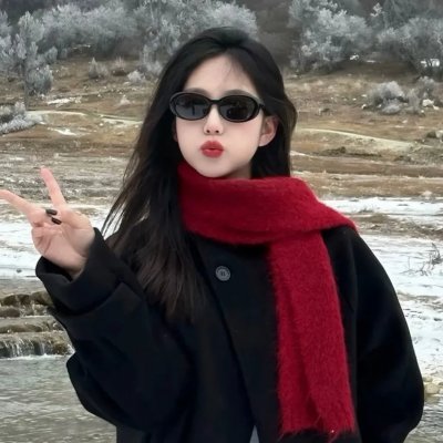 不是挥手而是溺水